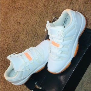 Jordon retro 11 low “Citrus”